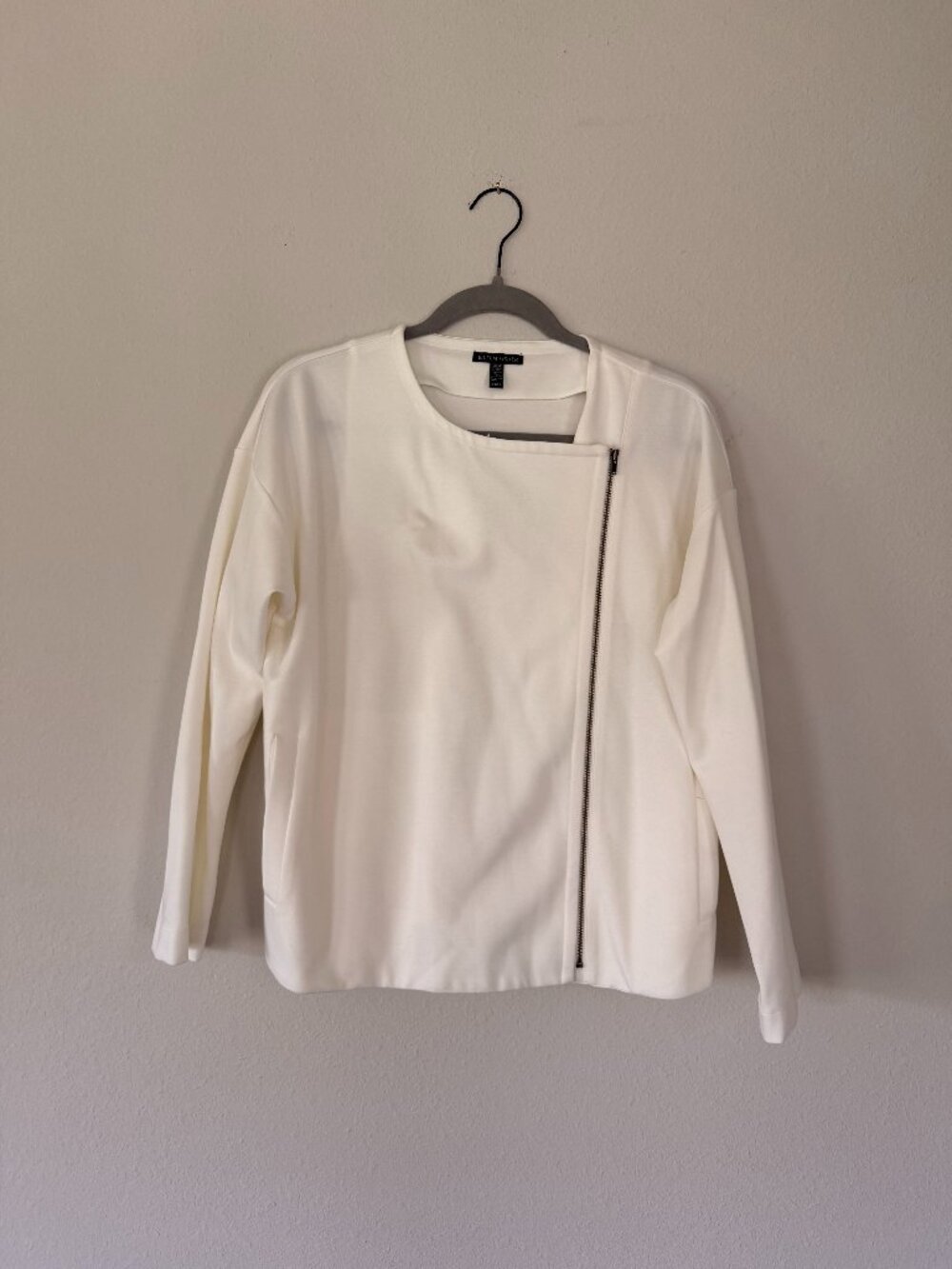 Eileen Fisher White Zip Front Jacket XS Minimalist Lightweight Layer